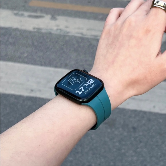 NEW Green Magnetic Strap Adjustable For Apple watch band - Picture 6 of 10